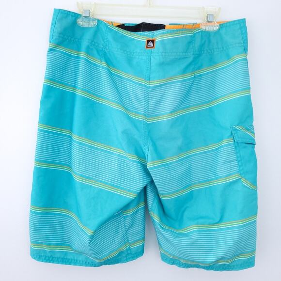 Reef Board Shorts Men Swim Size 30, Aqua, Striped, Surfing Swimsuit Bathing Suit - Picture 2 of 4
